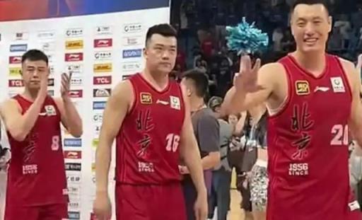 方硕翟晓川留队，范子铭顶薪难动，北京首钢下赛季争冠难实现