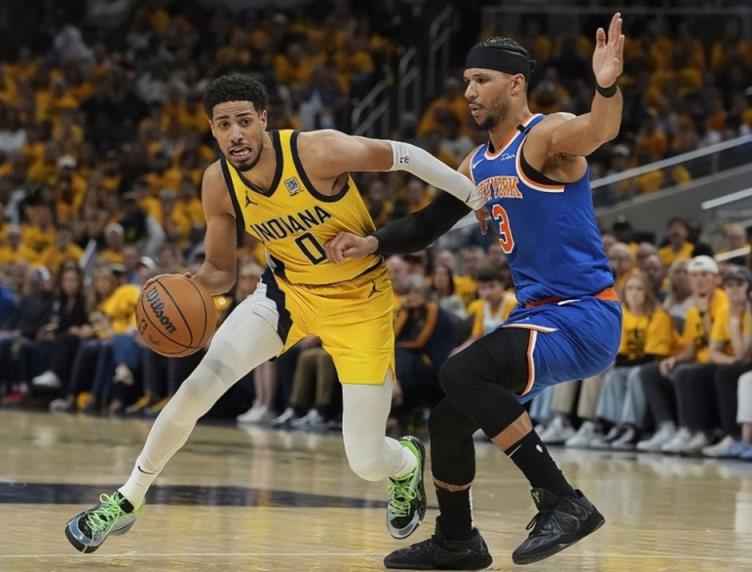 哈利魔法闪耀全场！NBA东决战报：神奇三双创历史纪录 步行者轻取尼克斯