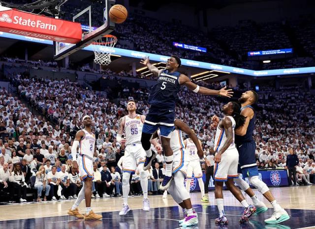 NBA季后赛森林狼vs雷霆G5 首节命中率低至15%仅得九分