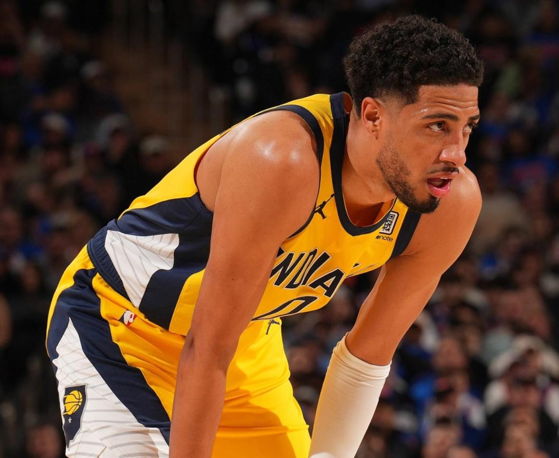乔治赞扬哈利伯顿：他是NBA的超级巨星，是球队的门面