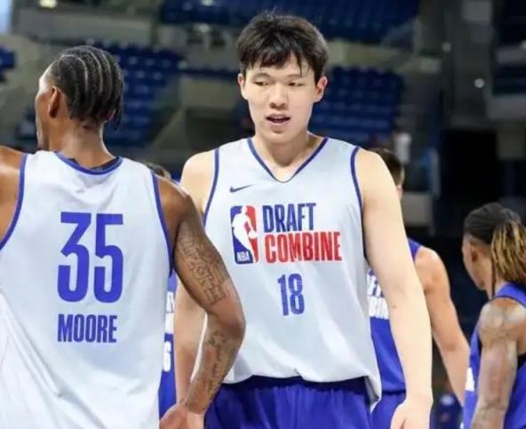 杨瀚森模拟选秀榜：首轮第22顺位被老鹰选中，仿小加索尔风格