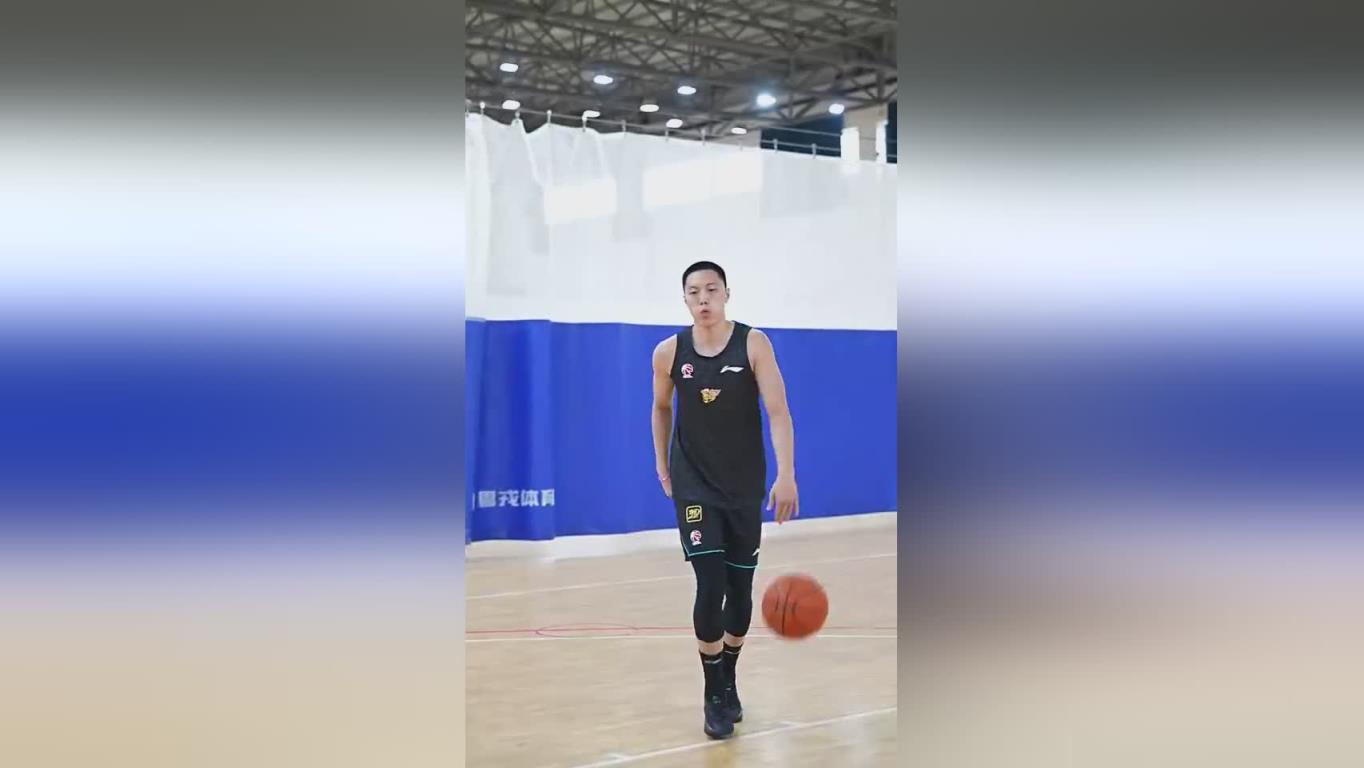 广东男篮发布封闭集训视频：二沙集训正式开启