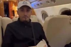 情人节吃汉堡被老婆调侃不浪漫，拉菲尼亚笑称巨无霸最浪漫