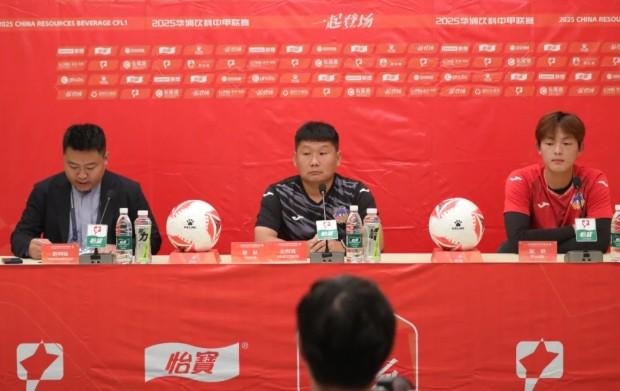 刘建业：明天比赛将极具挑战，望队员全力以赴