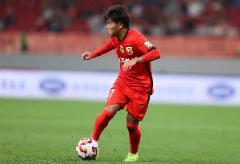 蒯纪闻成为自2012年4月王彤之后连场中超送出助攻最年轻的球员