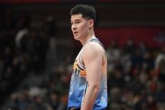 阿不都沙拉木：我、齐麟、爱德华兹失误总和达15次，这很不应该