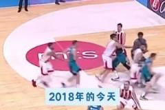 甲亢哥体验神秘“采耳”，现场发出了奇怪的喘气