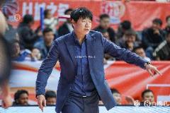 邱彪：不希望太看重比赛结果，希望球员们保持健康