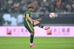 记者：卡内达与汪士钦出席赛前发布会，浙江队未安排官方训练