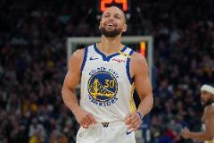 库里单场50+得分+10+三分+5+抢断，NBA历史第一人