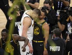 科尔：十年前约基奇和库里表现会让NBA球迷疯狂