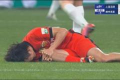 王振澳右膝十字韧带撕裂 海港官方确认伤情