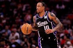 德罗赞生涯总得分超越杰里-韦斯特，升至NBA历史第26位