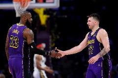 背靠背第二战卢卡回归达拉斯 ESPN预测湖人明日胜率57.7%居首