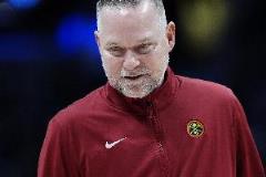 CJ：NBA联盟的决策让人难以理解，季后赛前解雇优秀教练引发不满