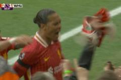 范迪克绝杀！利物浦89分钟头球破门2-1领先
