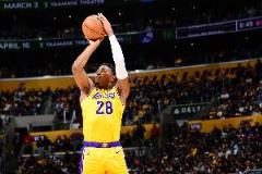 稳定输出！八村塁场均13.1分5篮板，命中率50.9%三分41.3%