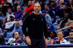 乌度卡：大个阵容篮板球策略同样适用于对阵勇士
