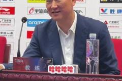 2-1领先了还想回杭州吗？刘维伟笑了：问这么敏感的问题吗？