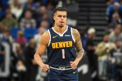 状态回升！小波特半场5投3得9分2篮板2助攻3次犯规