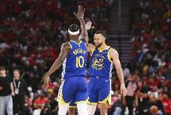 科尔称巴特勒为“一哥”，库里赞其经验丰富、球商高能激励团队