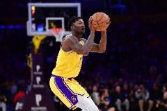 五人组撑到底！DFS：季后赛无人想休息，这很艰难