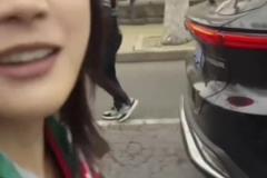 球场边都是最最最真实的女球迷