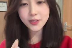 梗王！宣宣：李铁正式加盟监狱！转会费1.2亿，效力20年