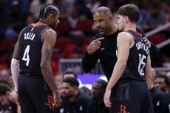 ESPN：火箭将评估年轻球员季后赛表现，可能放弃部分球员进行交易
