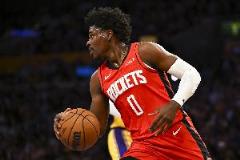 霍勒迪替补5分34秒贡献3分1篮板完成任务
