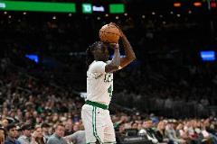 朱-霍勒迪6中4送布伦森2罚 火箭关键球表现引关注