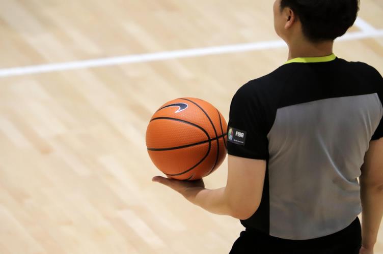 CBA总决赛G2直播：广厦对阵北京，谁能逆转取胜？