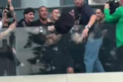 真爱圆神！贝蒂斯球迷高唱安东尼之歌让他留下来