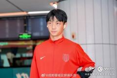 梅州客家vs成都蓉城 中超联赛全力拼搏！