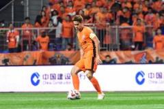 弋腾至亲赛前去世 教练组征询其意愿欲在其场上拼尽全力