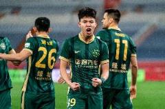 王钰栋成为中超单赛季进球最多浙江队本土球员