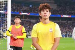 何小珂留洋回国12轮中超未出场，机会渺茫
