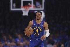 落后23分！威少登场后比分变为59-25，一切从此改变