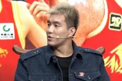 郭艾伦：比赛精彩，祝福北京与广厦，我的解说如何？