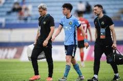 浙江主帅：王钰栋伤情初步判断无大碍，将进行进一步检查