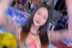 这件衣服设计的以假乱真