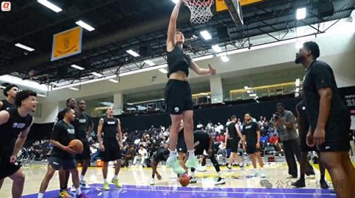 杨瀚森湖人试训引关注 多位NBA高管现场观战