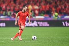潘伟力：国足只有武磊塞鸟身价过百万欧，王钰栋今年内或破百万