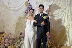 陈纯新与爱人携手走进婚姻殿堂，共度幸福新婚生活！
