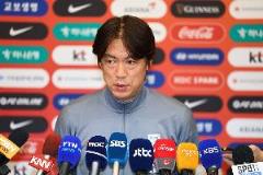 洪明甫：欧联杯冠军是对孙兴慜的最佳肯定，金玟哉无法出战